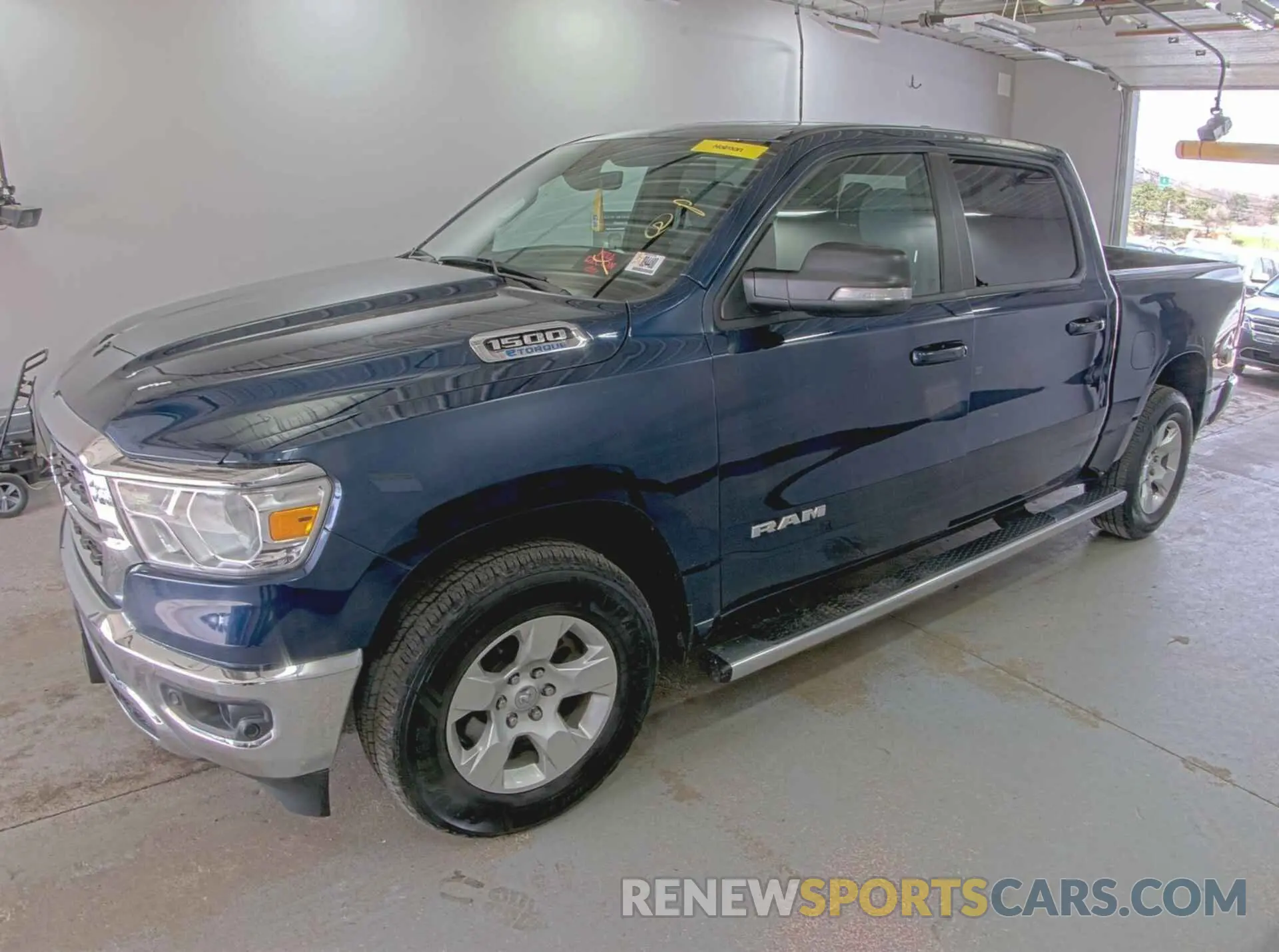 6 Photograph of a damaged car 1C6RRFFG9NN179032 RAM 1500 2022