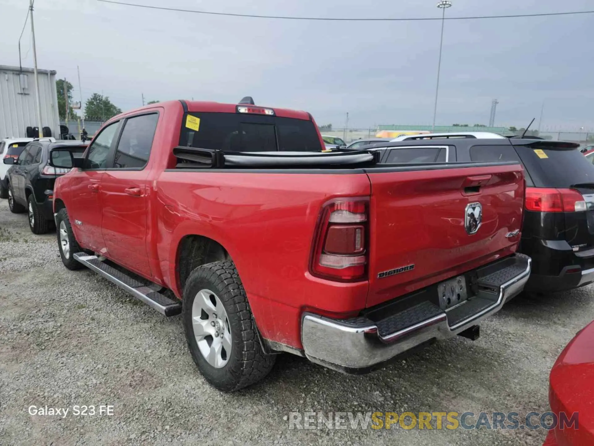 29 Photograph of a damaged car 1C6RRFFG9NN187809 RAM 1500 2022