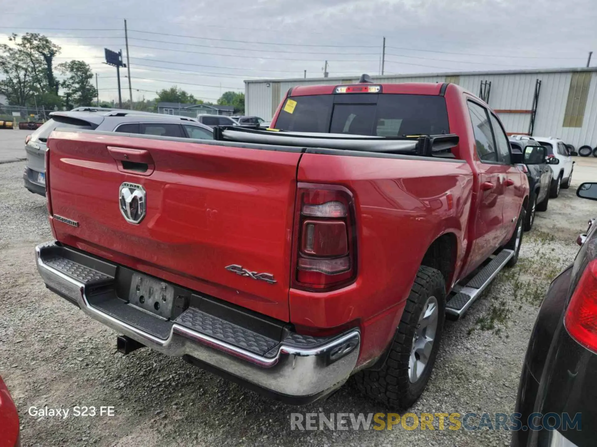 3 Photograph of a damaged car 1C6RRFFG9NN187809 RAM 1500 2022