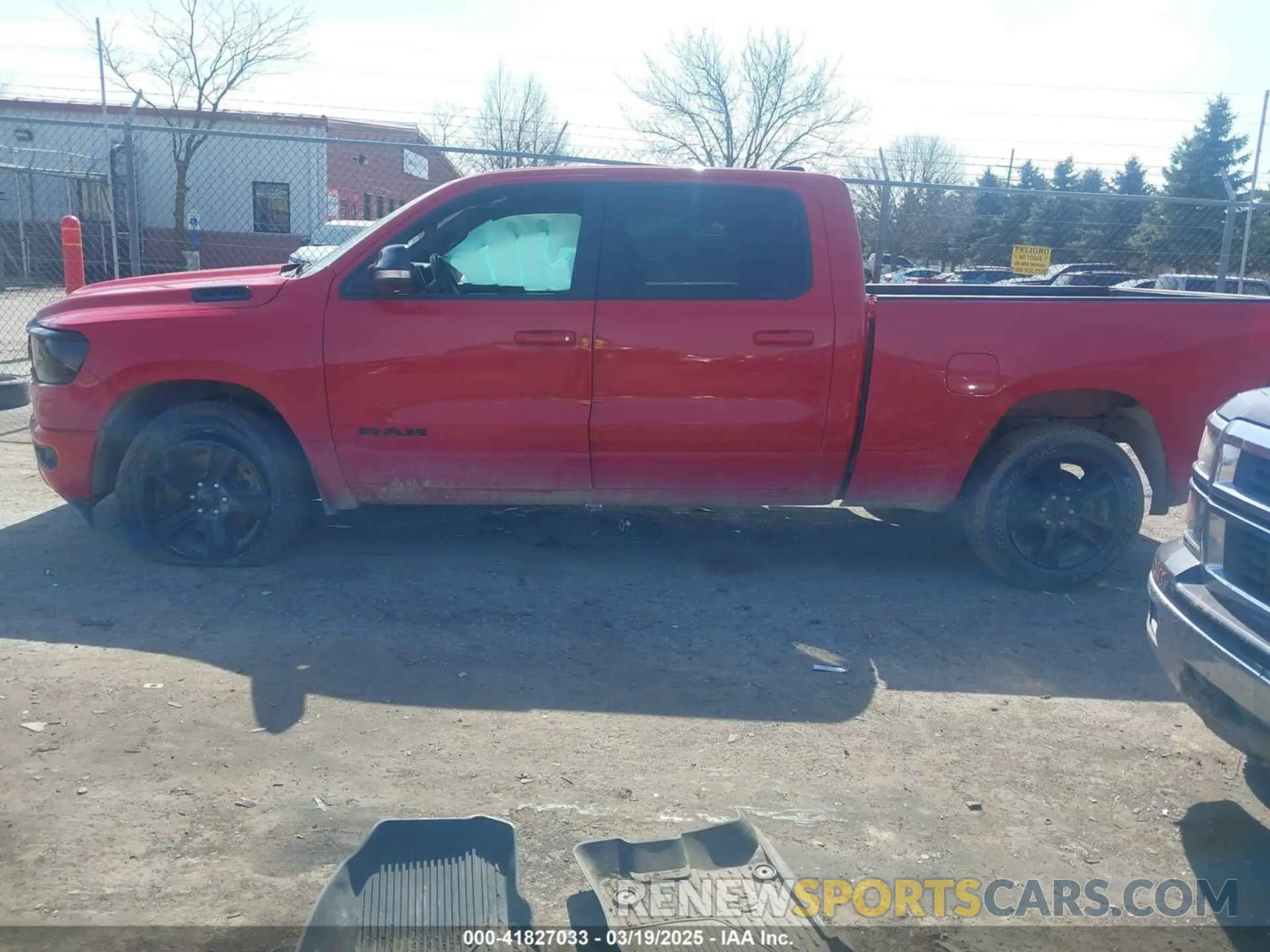 14 Photograph of a damaged car 1C6RRFMG9NN430313 RAM 1500 2022