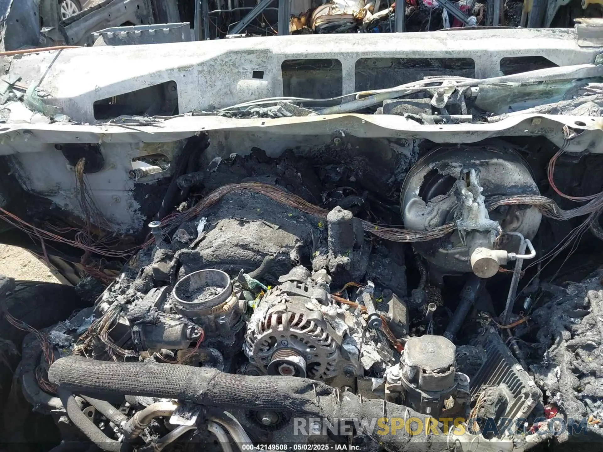10 Photograph of a damaged car 1C6SRFBT0NN189288 RAM 1500 2022