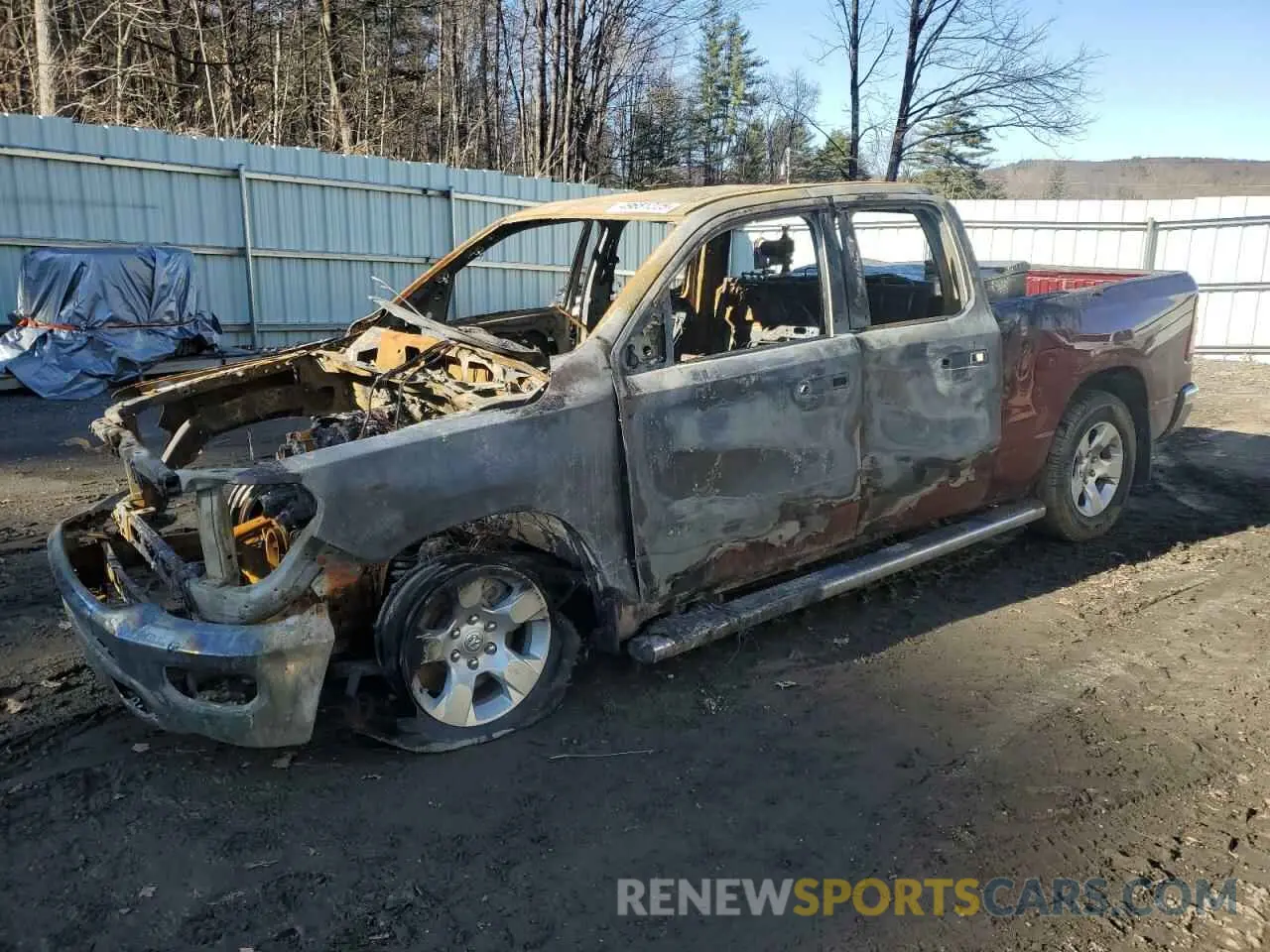 1 Photograph of a damaged car 1C6SRFBT1NN162956 RAM 1500 2022