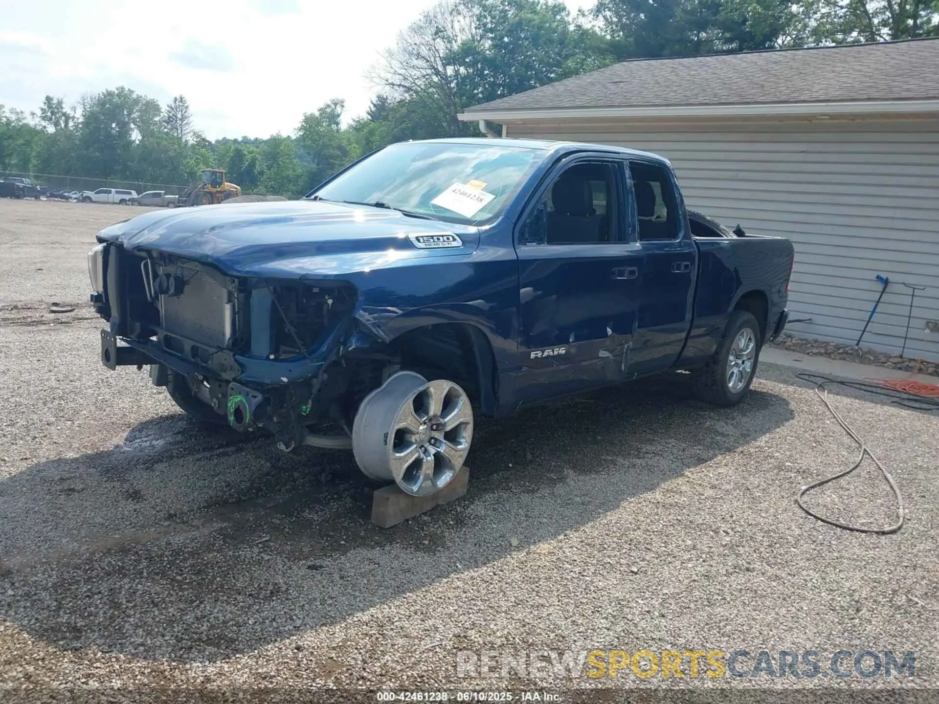 2 Photograph of a damaged car 1C6SRFBT1NN255976 RAM 1500 2022