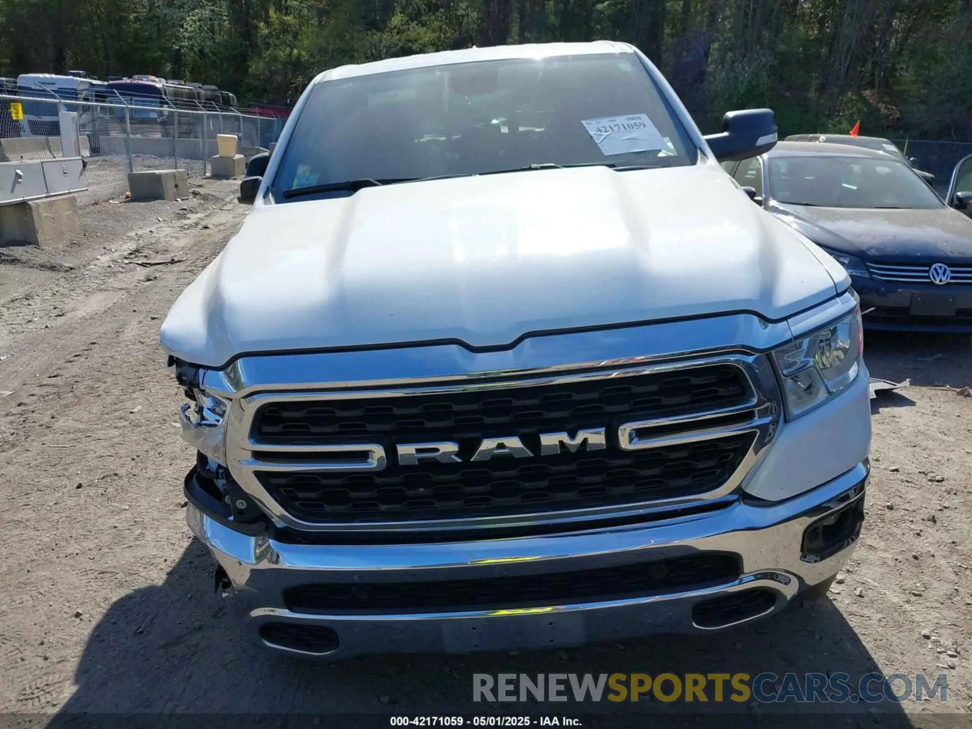 12 Photograph of a damaged car 1C6SRFBT1NN349629 RAM 1500 2022