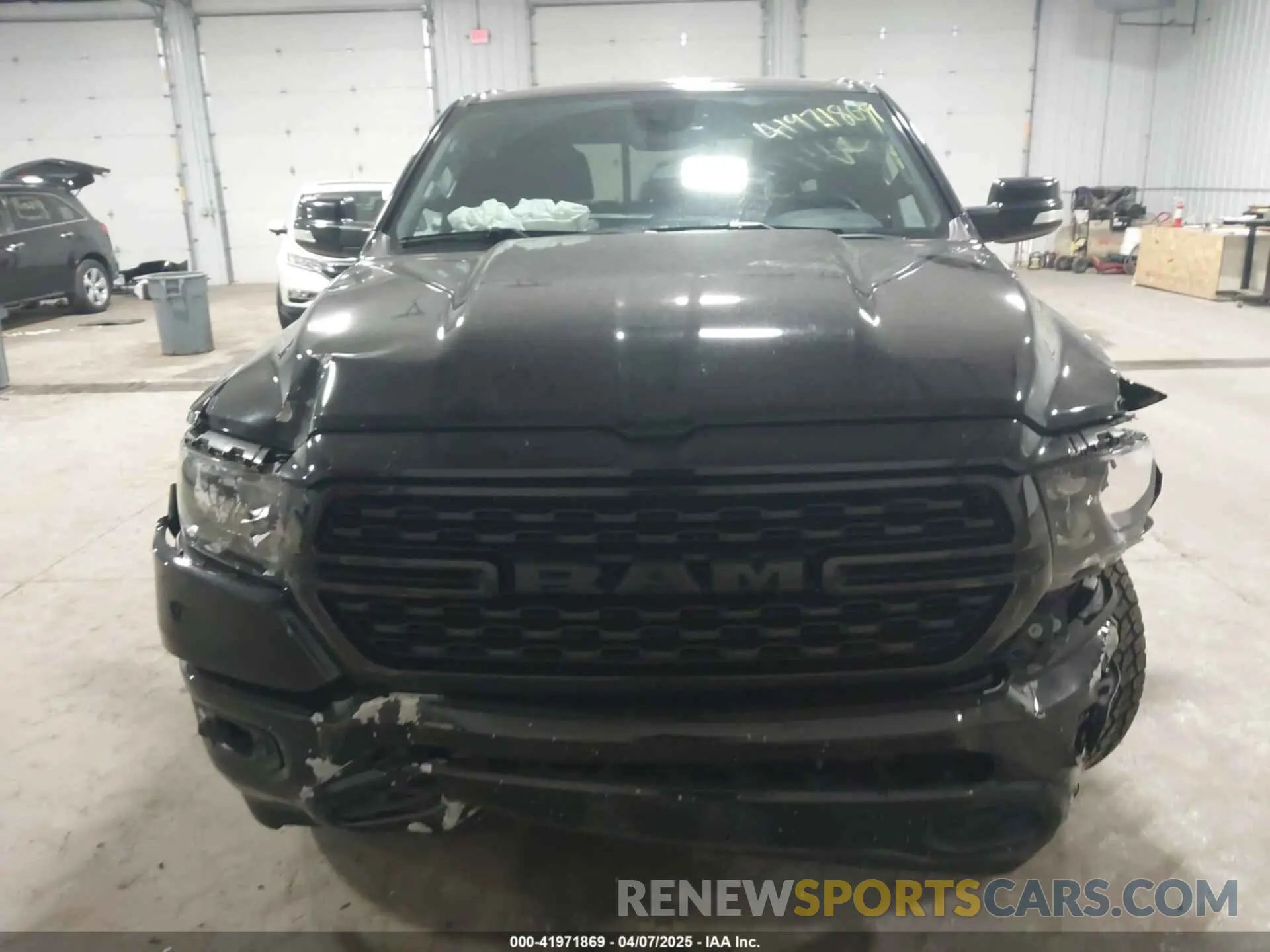 12 Photograph of a damaged car 1C6SRFBT2NN281888 RAM 1500 2022