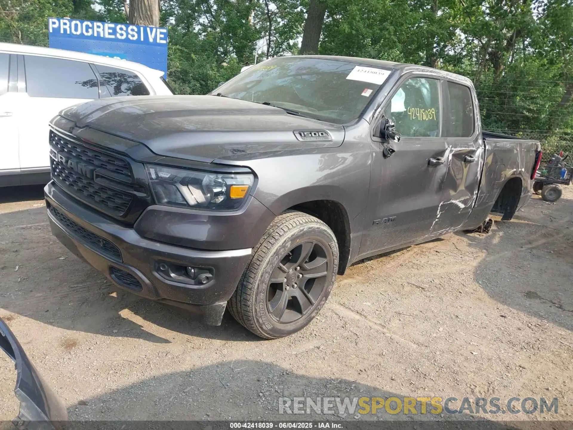 2 Photograph of a damaged car 1C6SRFBT3NN116559 RAM 1500 2022