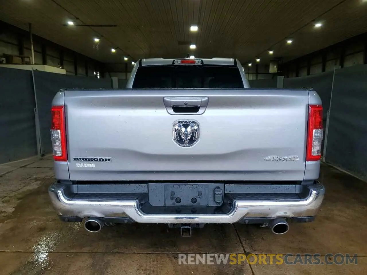 6 Photograph of a damaged car 1C6SRFBT3NN145687 RAM 1500 2022