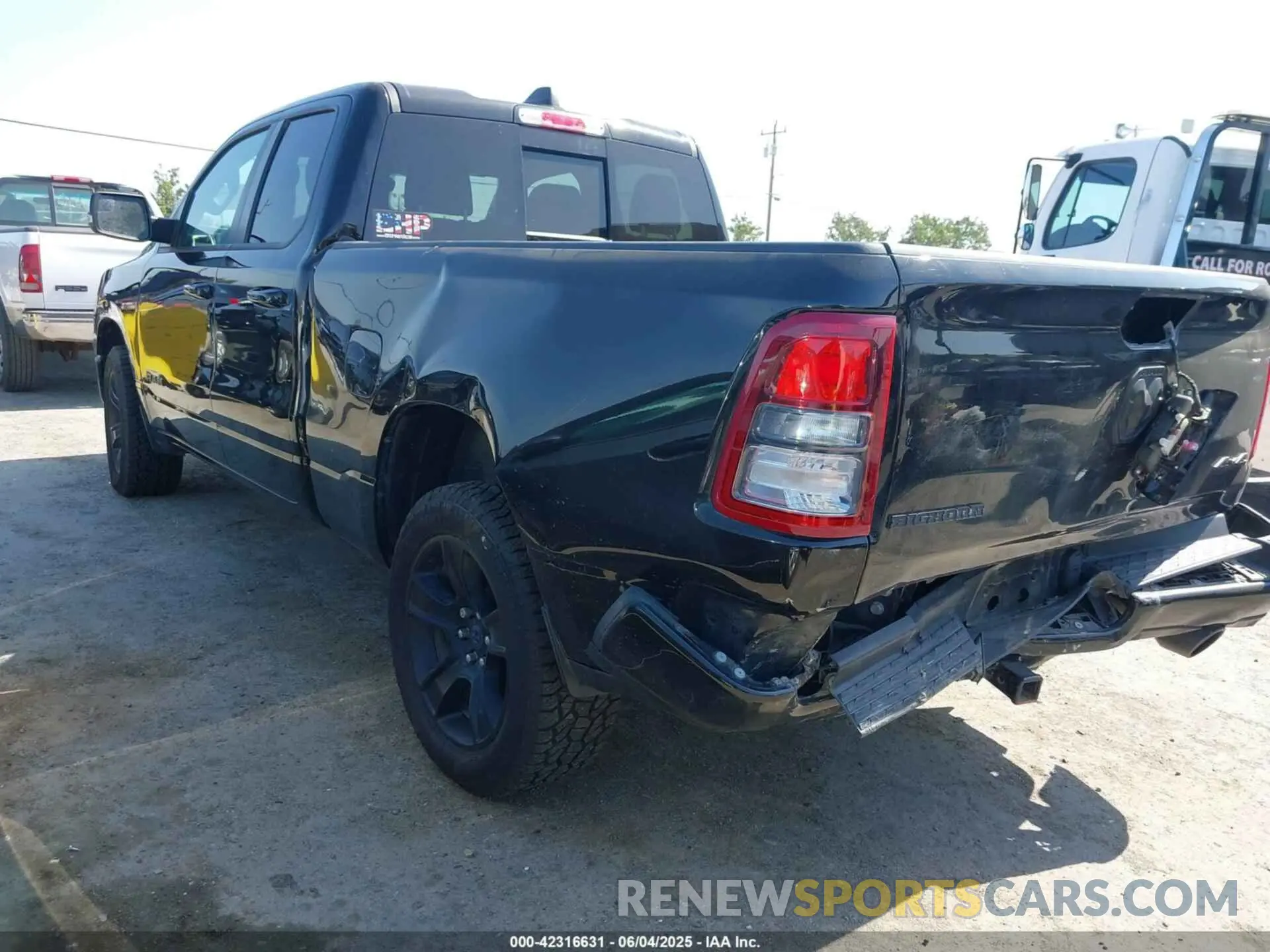 3 Photograph of a damaged car 1C6SRFBT4NN326944 RAM 1500 2022