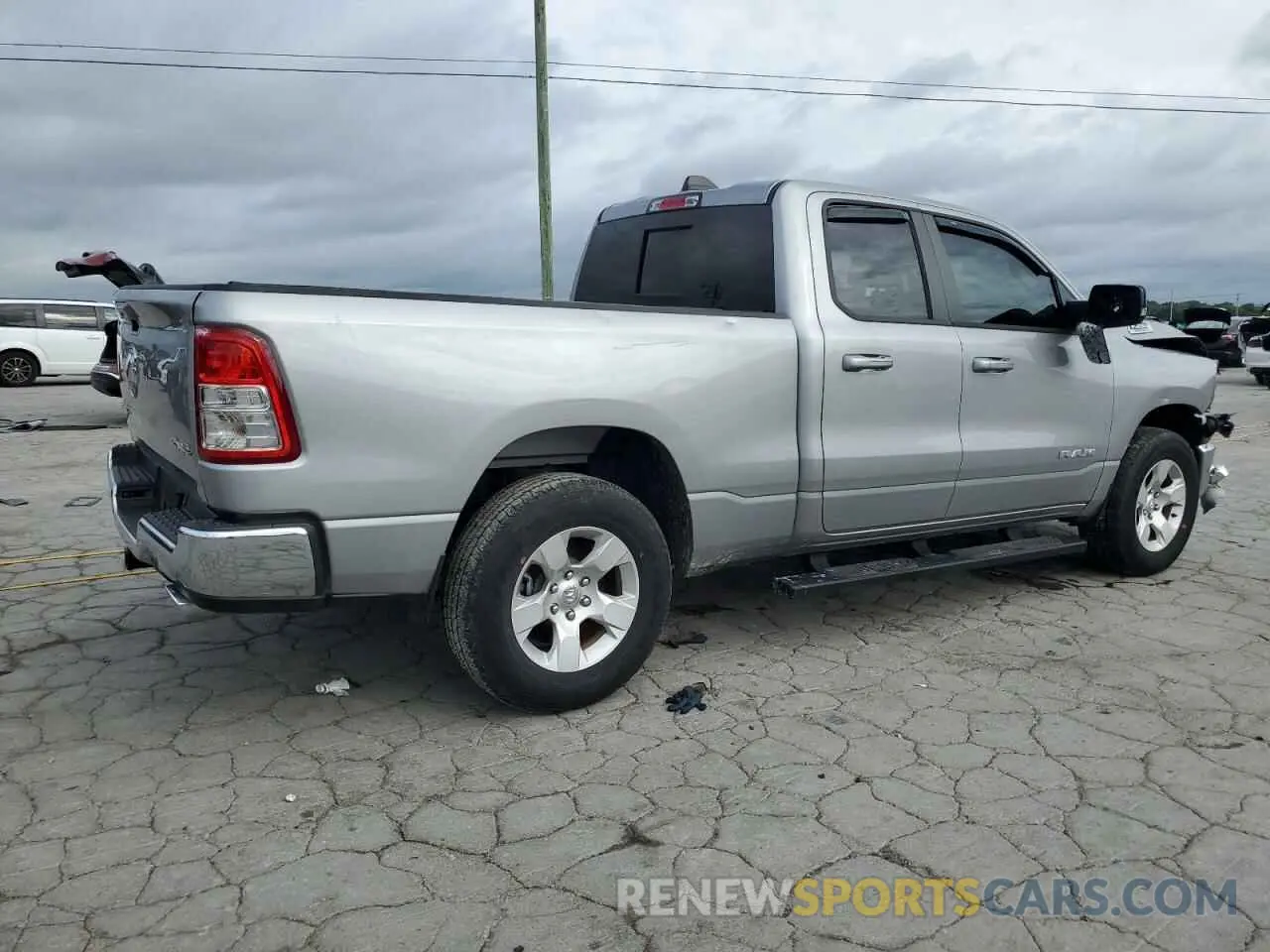 3 Photograph of a damaged car 1C6SRFBT4NN327673 RAM 1500 2022