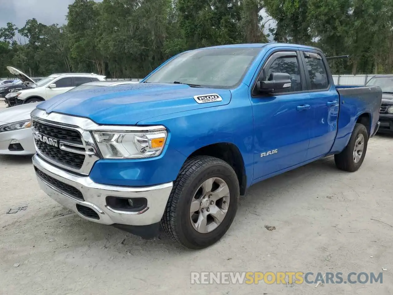 1 Photograph of a damaged car 1C6SRFBT5NN202987 RAM 1500 2022