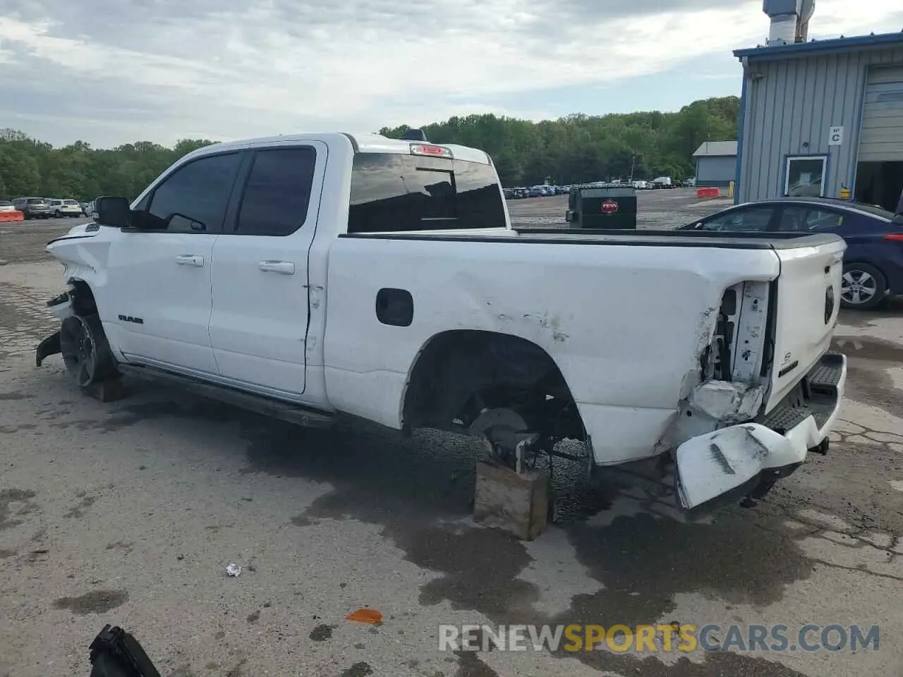2 Photograph of a damaged car 1C6SRFBT6NN117916 RAM 1500 2022