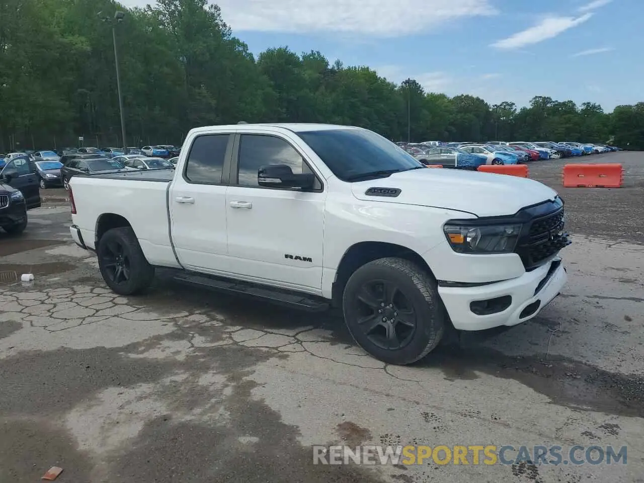 4 Photograph of a damaged car 1C6SRFBT6NN117916 RAM 1500 2022