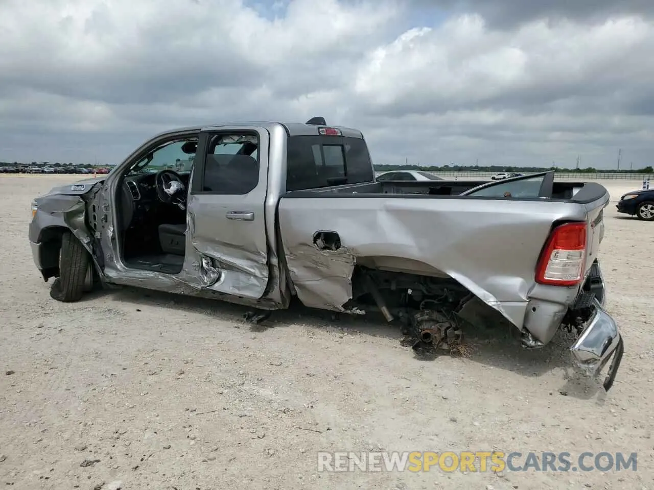 2 Photograph of a damaged car 1C6SRFBT6NN135557 RAM 1500 2022