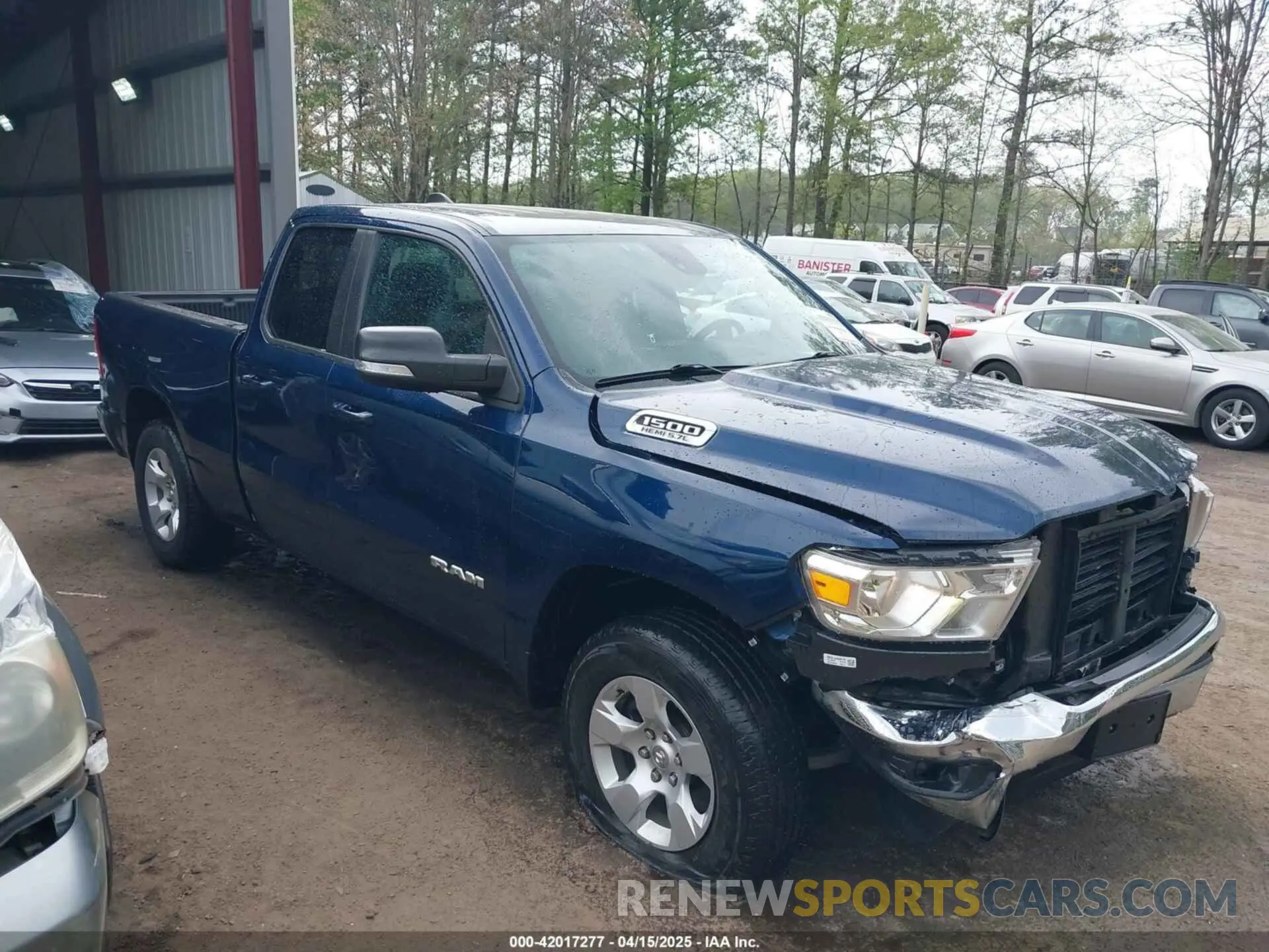 1 Photograph of a damaged car 1C6SRFBT7NN180040 RAM 1500 2022