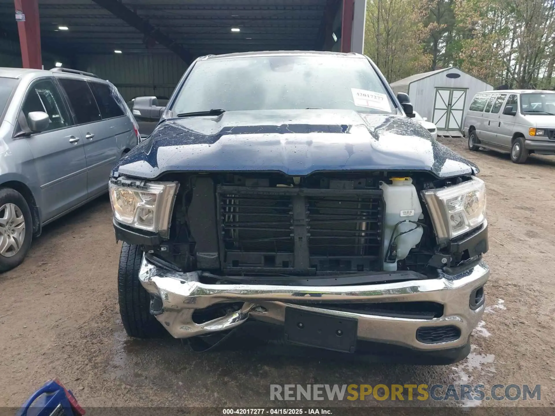 13 Photograph of a damaged car 1C6SRFBT7NN180040 RAM 1500 2022