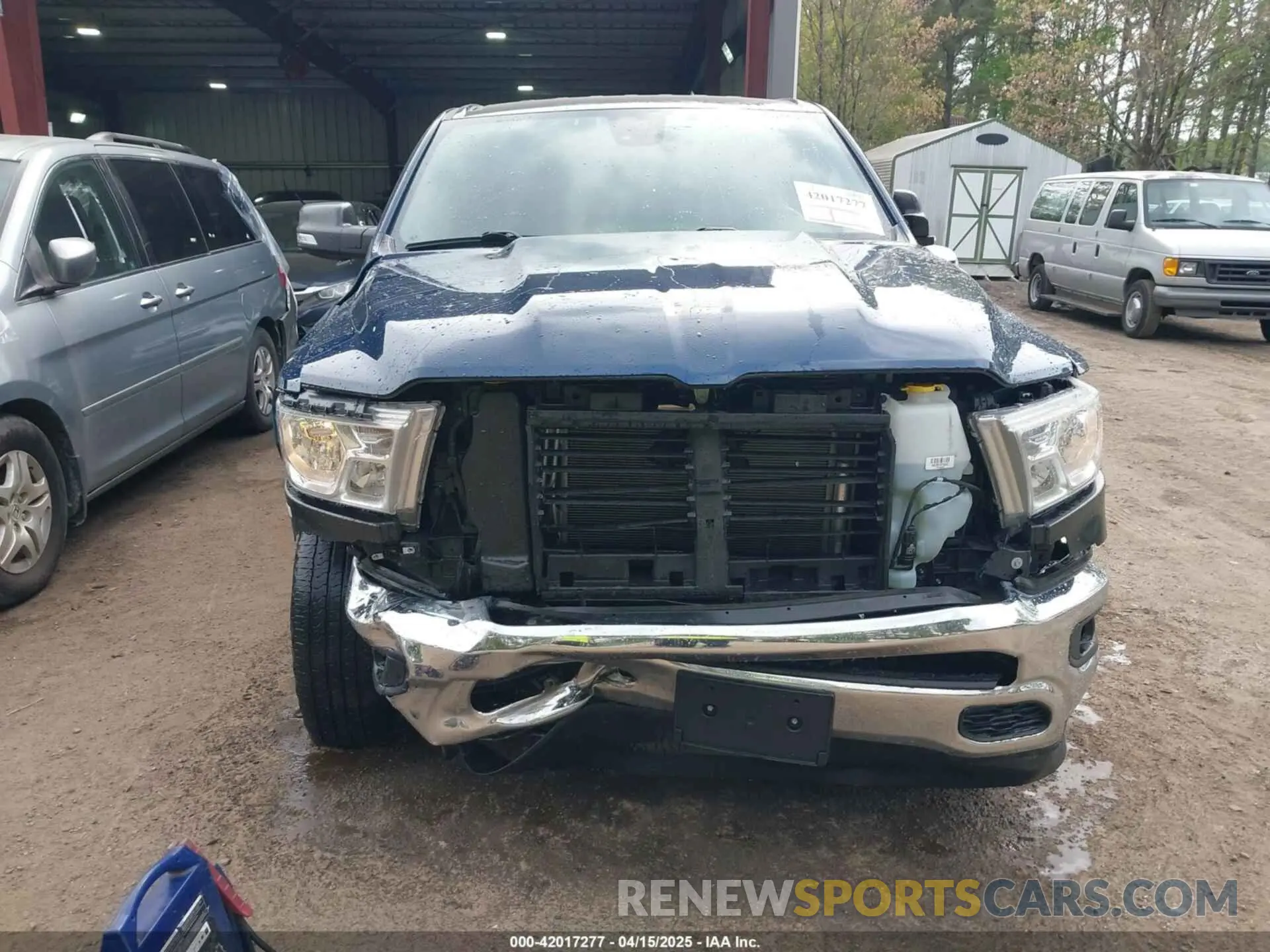 6 Photograph of a damaged car 1C6SRFBT7NN180040 RAM 1500 2022