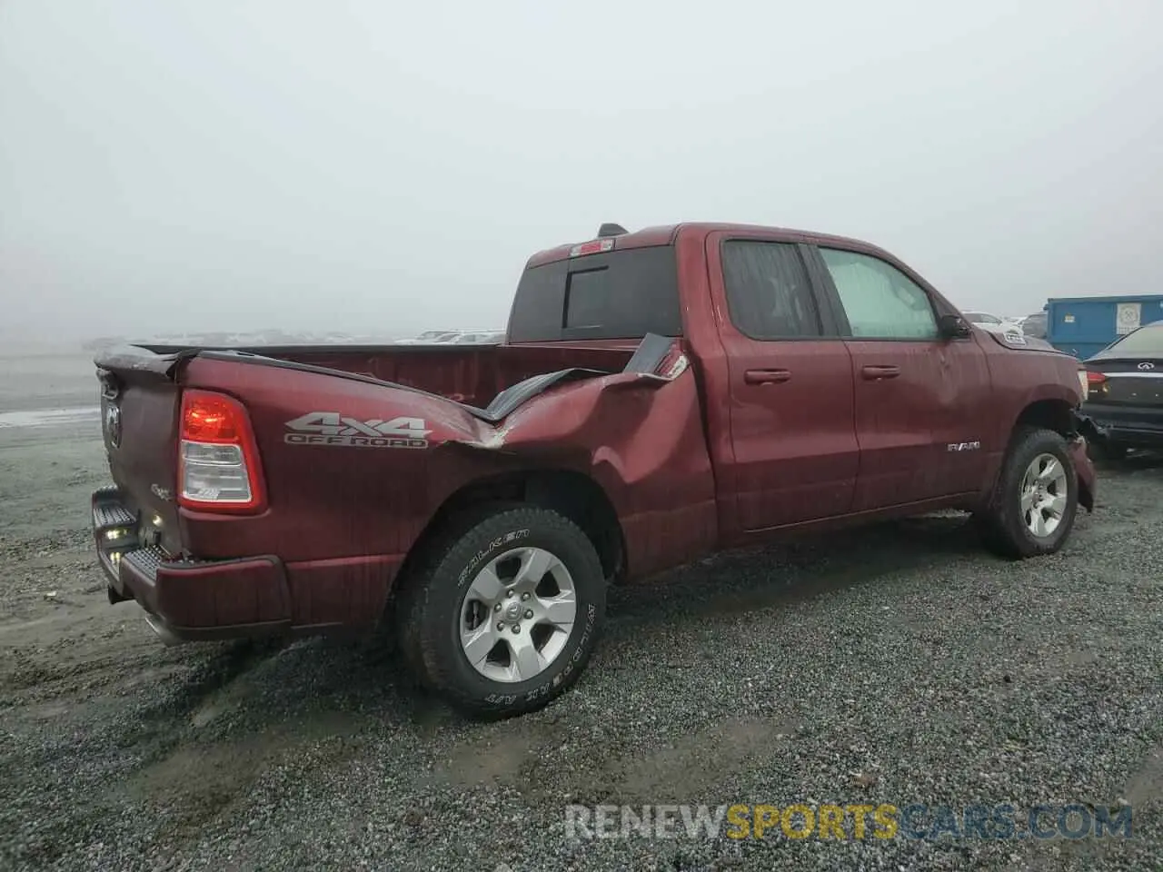 3 Photograph of a damaged car 1C6SRFBT7NN432367 RAM 1500 2022