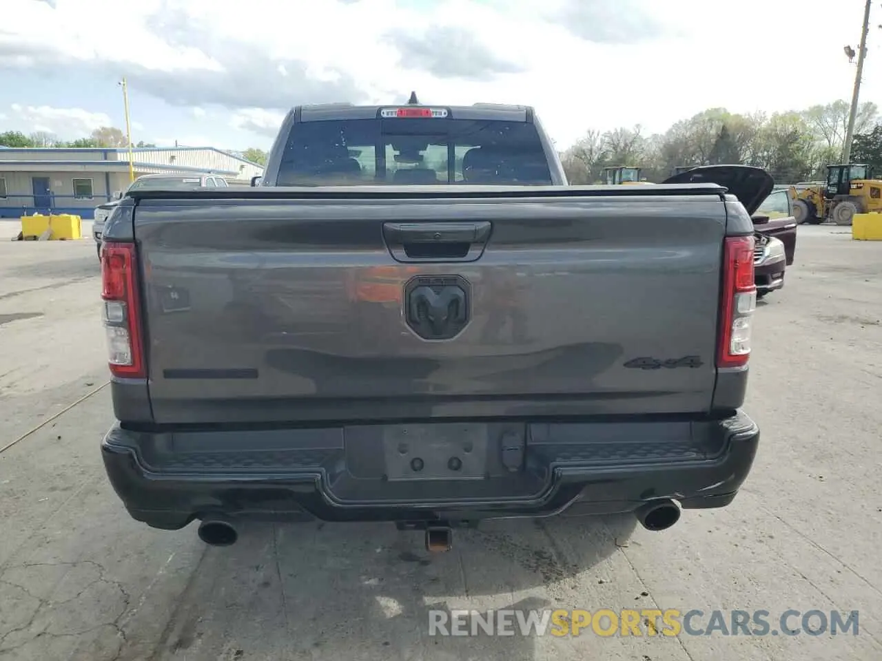 6 Photograph of a damaged car 1C6SRFBT8NN230346 RAM 1500 2022