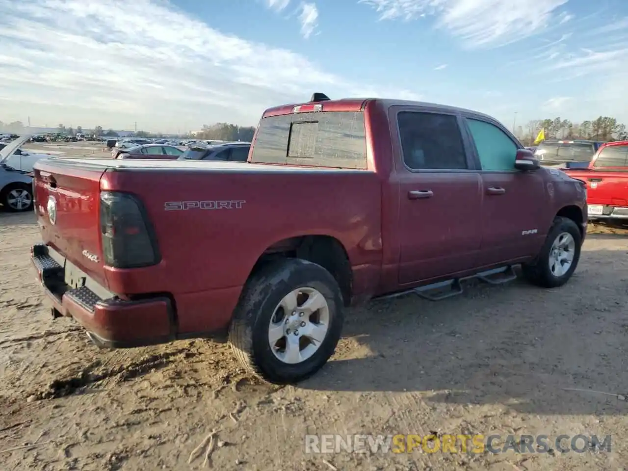 3 Photograph of a damaged car 1C6SRFFM8NN281204 RAM 1500 2022