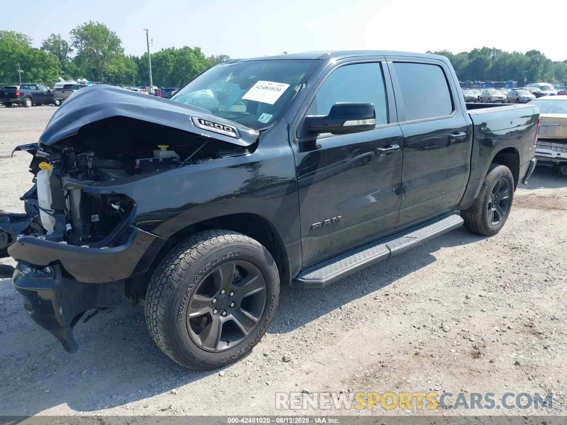 2 Photograph of a damaged car 1C6SRFFT0NN119106 RAM 1500 2022