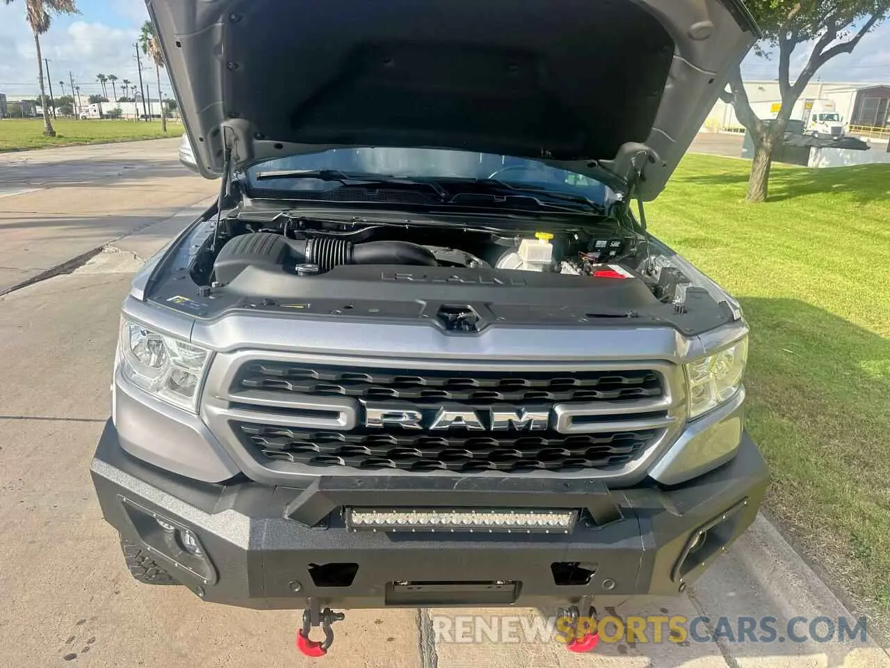 7 Photograph of a damaged car 1C6SRFFT0NN135872 RAM 1500 2022