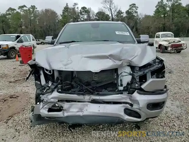 14 Photograph of a damaged car 1C6SRFFT0NN477547 RAM 1500 2022