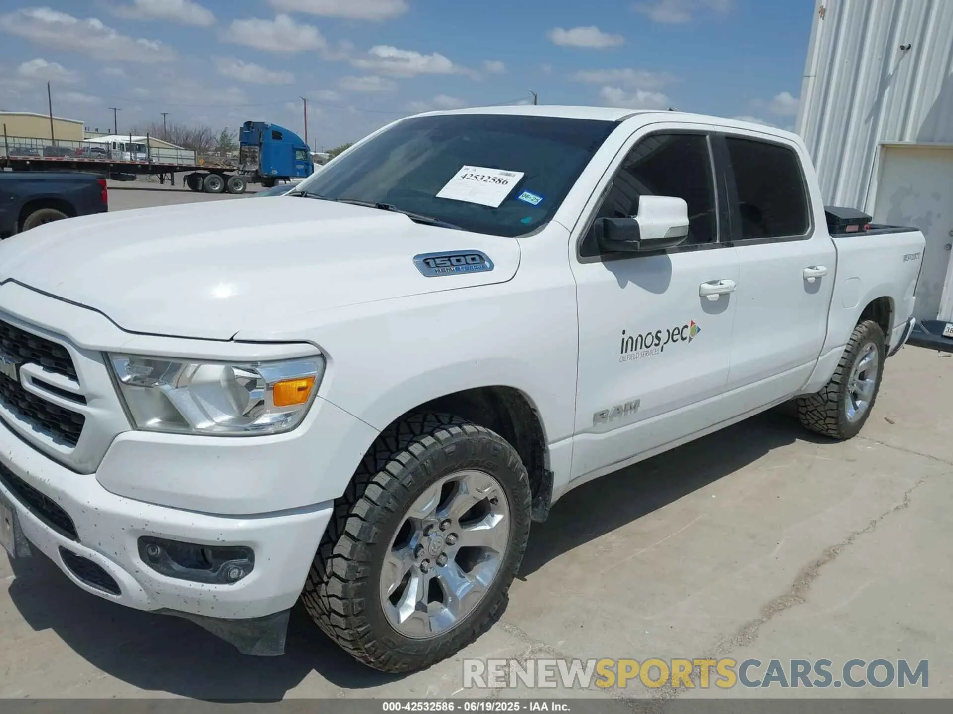 6 Photograph of a damaged car 1C6SRFFT2NN317525 RAM 1500 2022