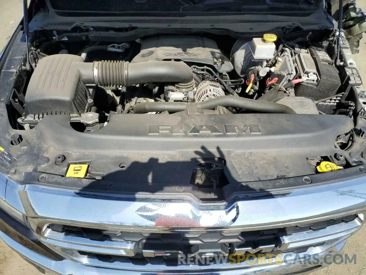 11 Photograph of a damaged car 1C6SRFFT2NN377241 RAM 1500 2022