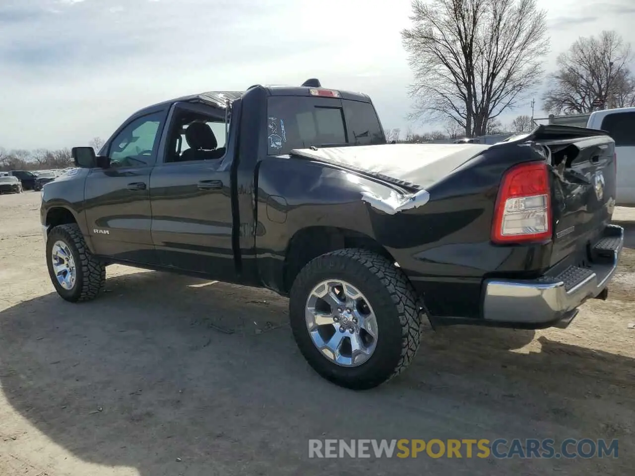 2 Photograph of a damaged car 1C6SRFFT3NN400655 RAM 1500 2022