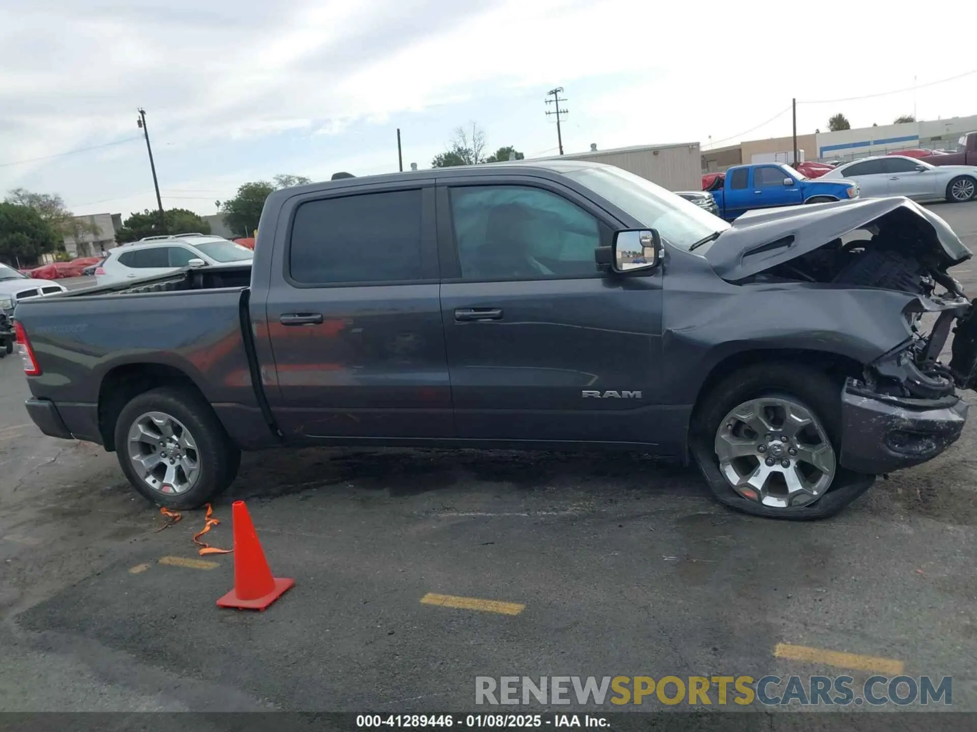 13 Photograph of a damaged car 1C6SRFFT3NN444638 RAM 1500 2022
