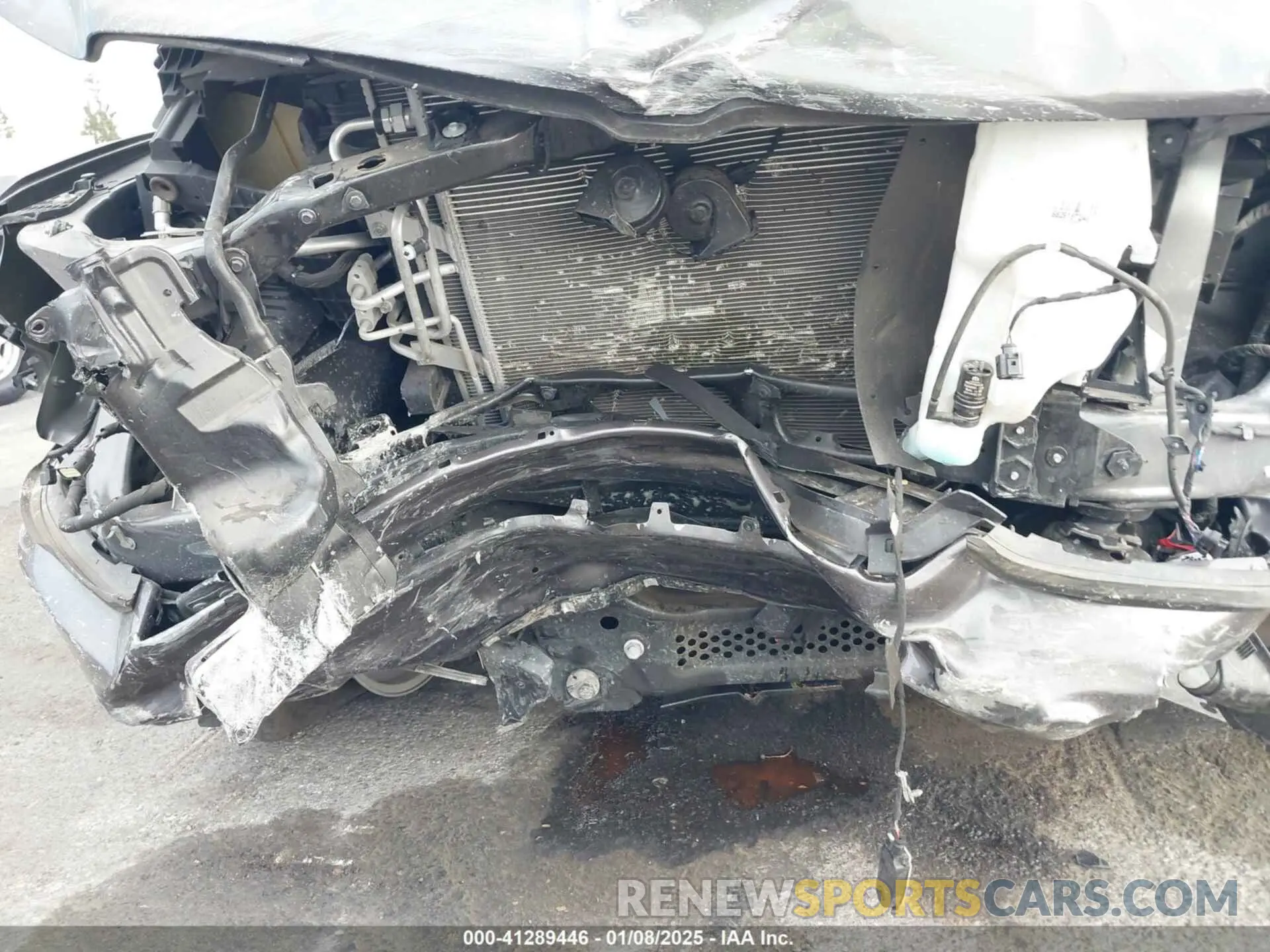 6 Photograph of a damaged car 1C6SRFFT3NN444638 RAM 1500 2022