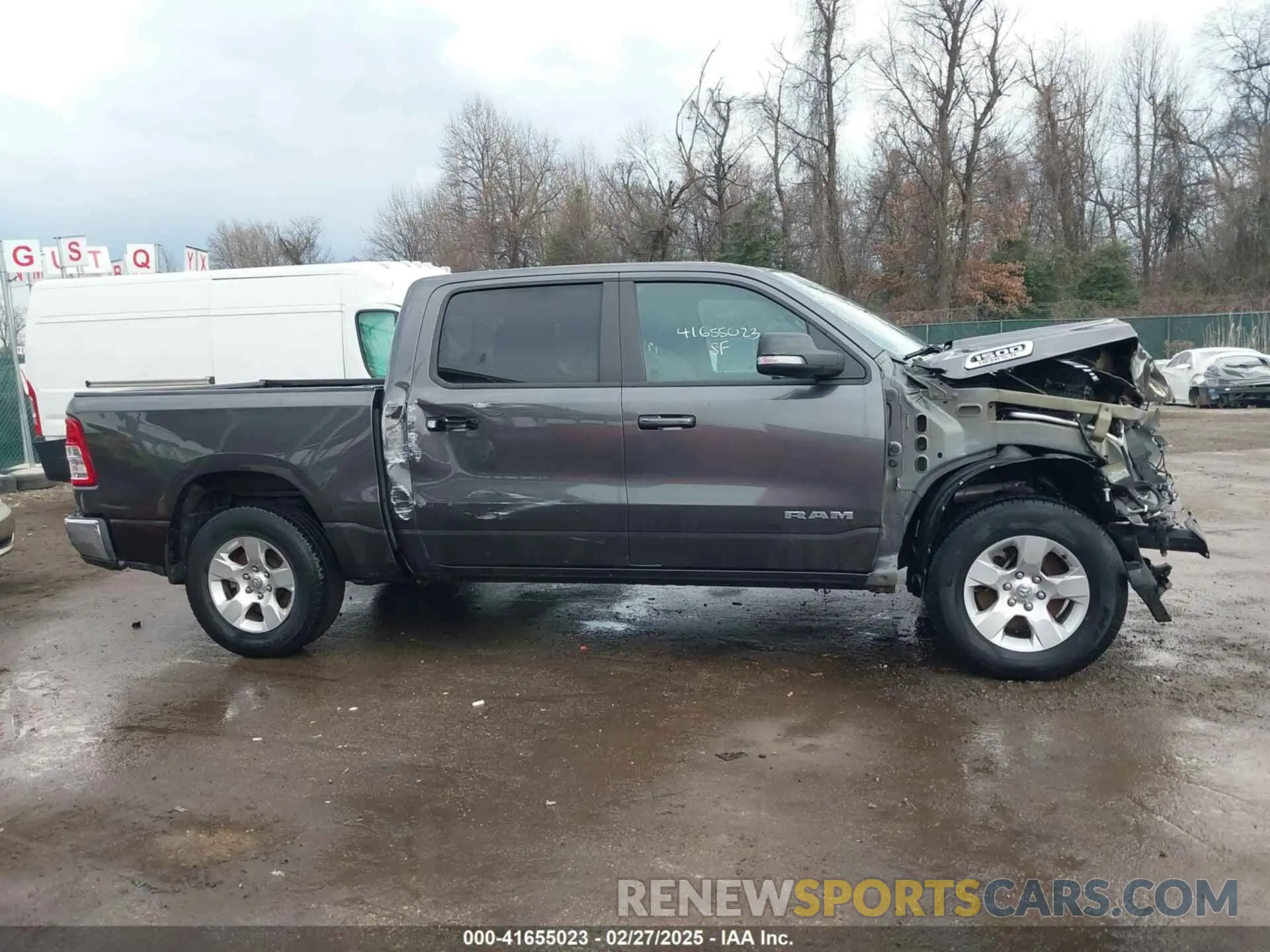 13 Photograph of a damaged car 1C6SRFFT4NN158961 RAM 1500 2022