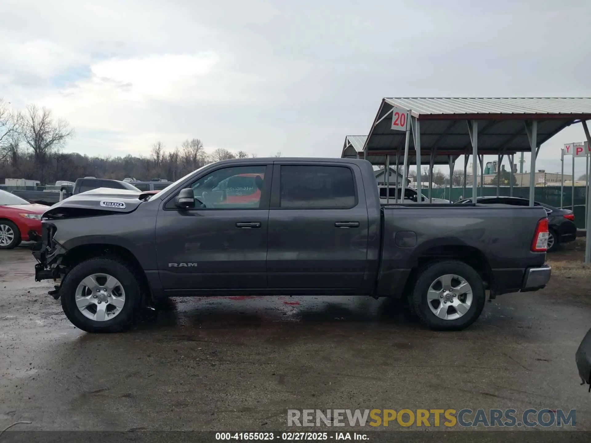 14 Photograph of a damaged car 1C6SRFFT4NN158961 RAM 1500 2022