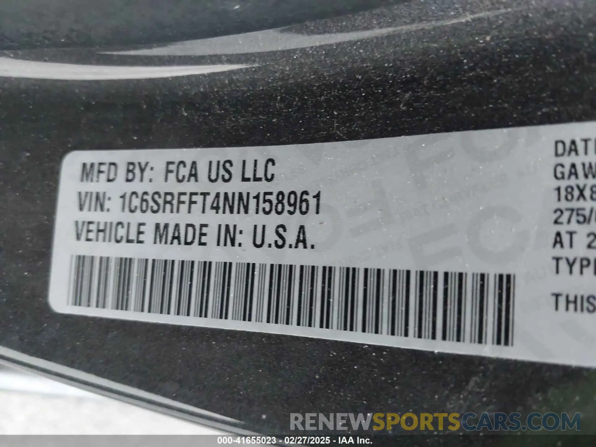 9 Photograph of a damaged car 1C6SRFFT4NN158961 RAM 1500 2022