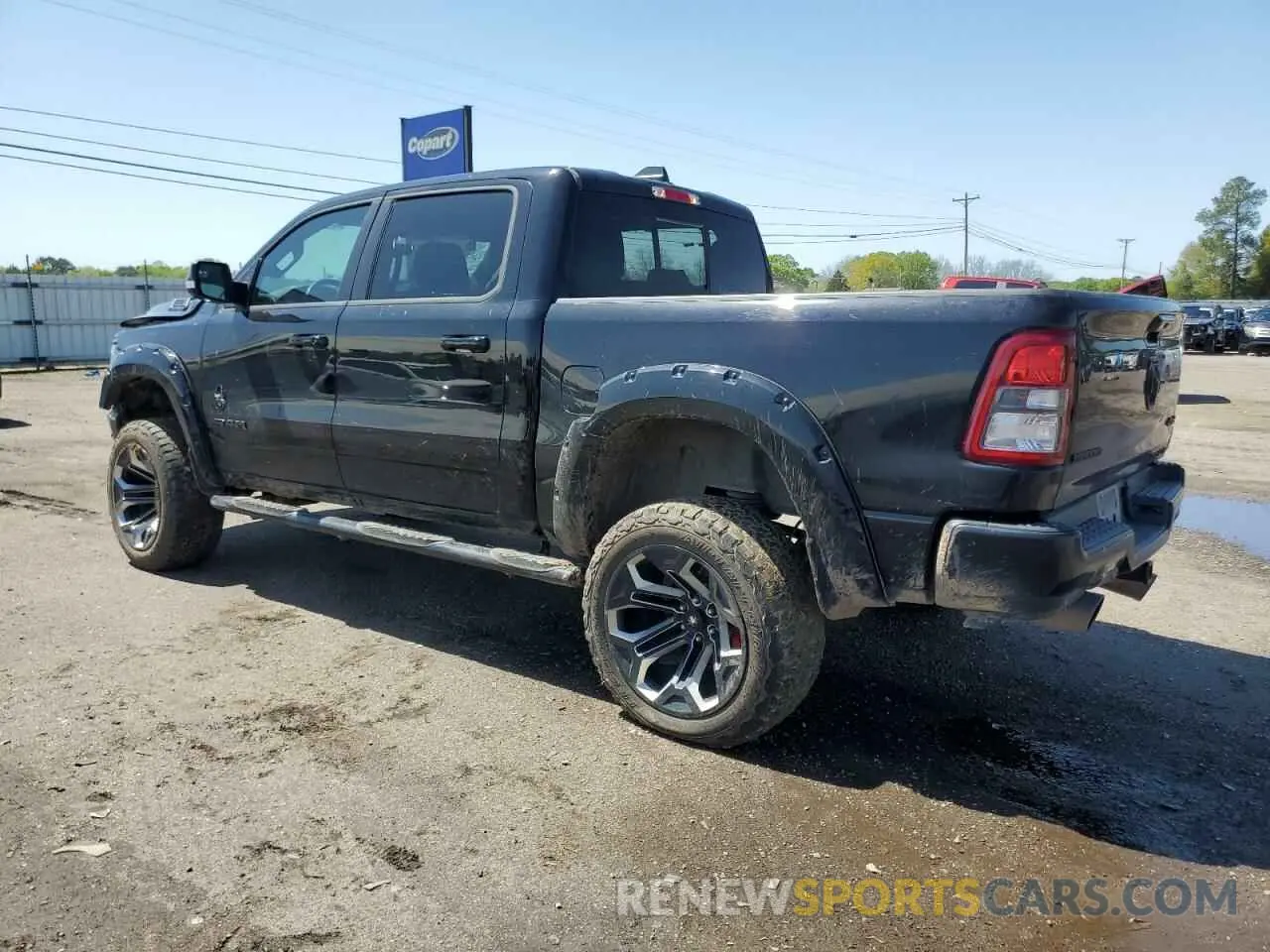 2 Photograph of a damaged car 1C6SRFFT4NN330955 RAM 1500 2022