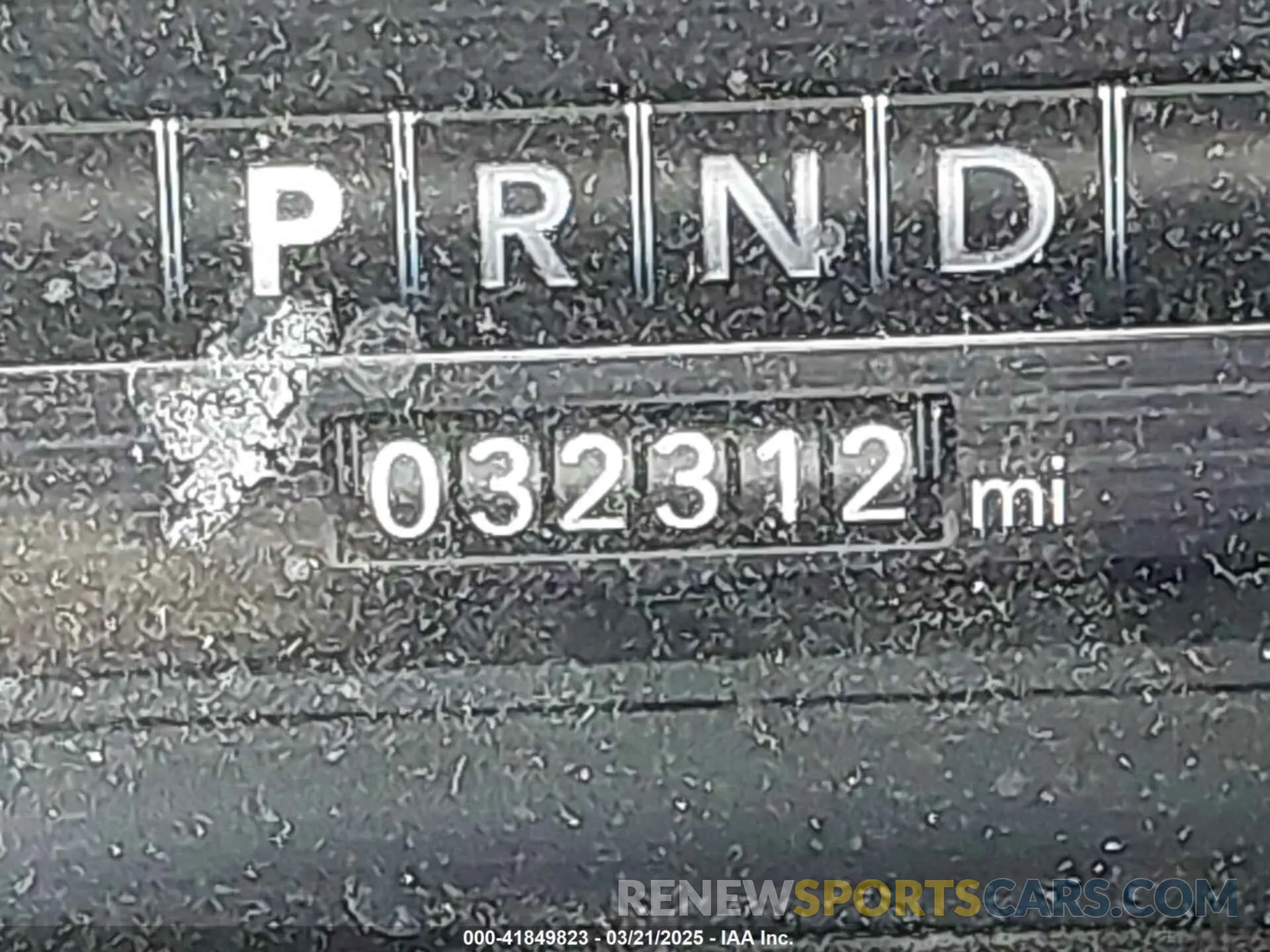 16 Photograph of a damaged car 1C6SRFFT4NN428657 RAM 1500 2022
