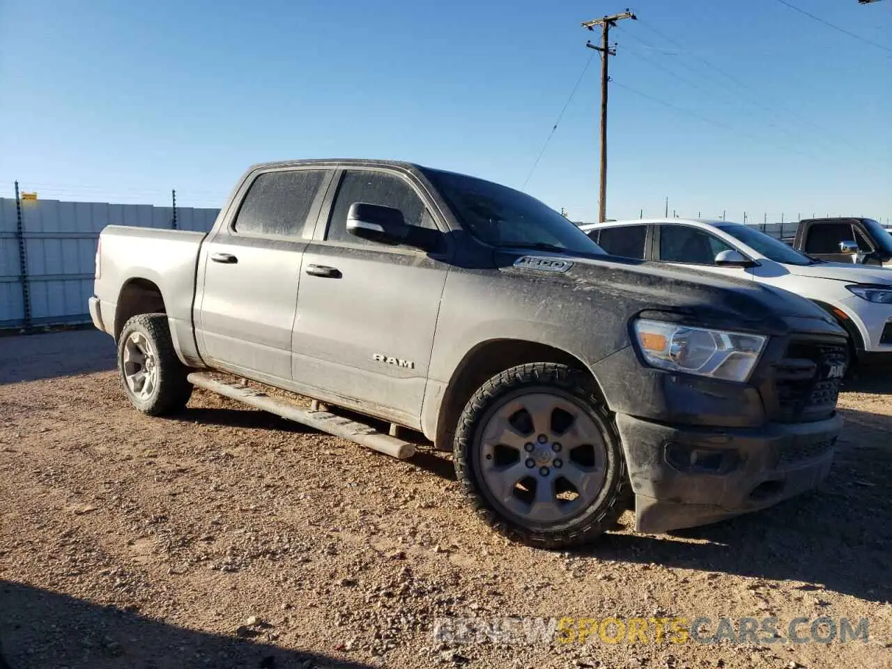 4 Photograph of a damaged car 1C6SRFFT5NN478001 RAM 1500 2022