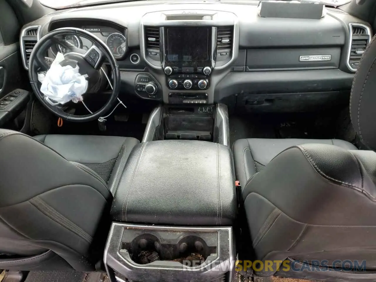 8 Photograph of a damaged car 1C6SRFFT6NN118865 RAM 1500 2022