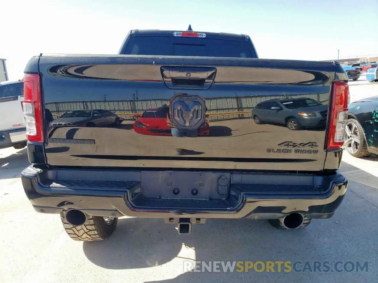 6 Photograph of a damaged car 1C6SRFFT7NN236617 RAM 1500 2022
