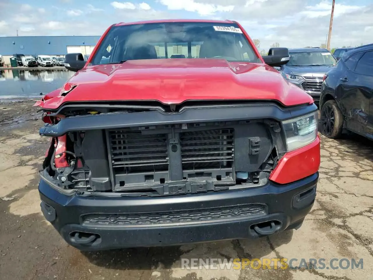 5 Photograph of a damaged car 1C6SRFFT7NN242837 RAM 1500 2022
