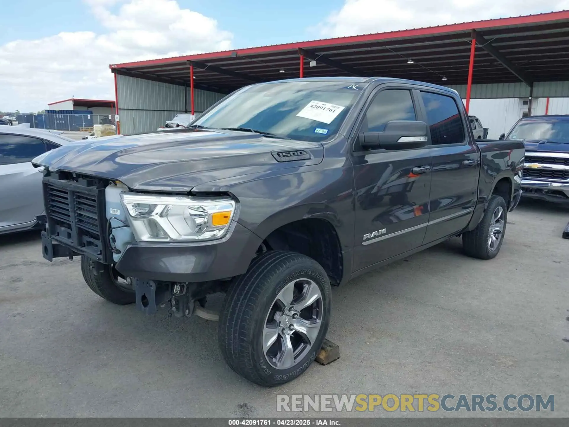 2 Photograph of a damaged car 1C6SRFFT8NN137742 RAM 1500 2022