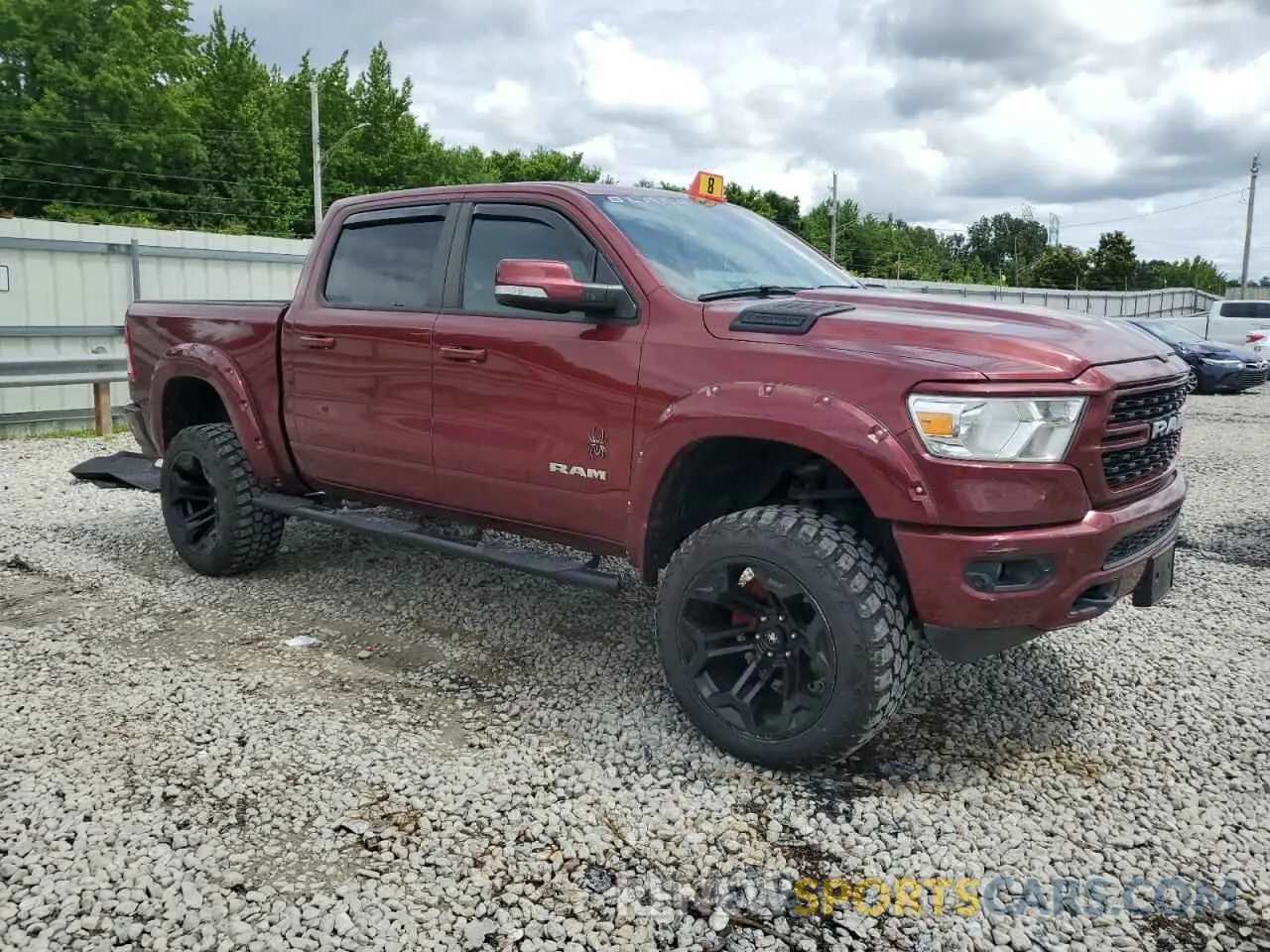 4 Photograph of a damaged car 1C6SRFFTXNN136513 RAM 1500 2022