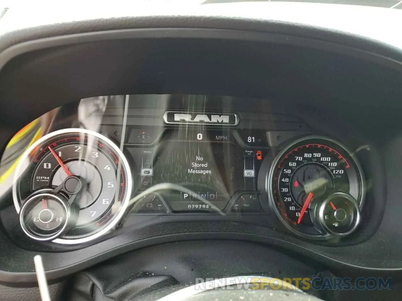 9 Photograph of a damaged car 1C6SRFFTXNN136513 RAM 1500 2022