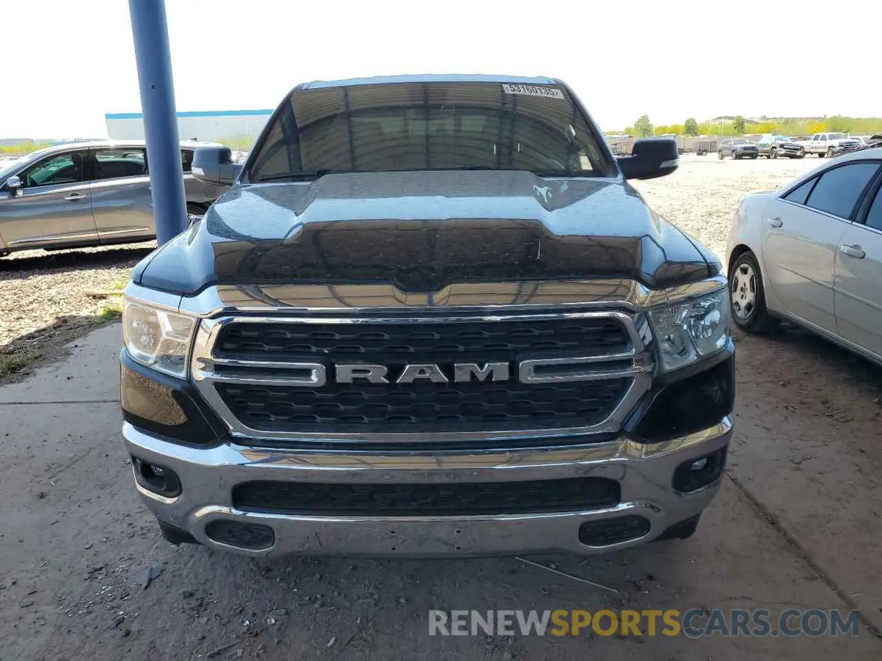 5 Photograph of a damaged car 1C6SRFFTXNN381831 RAM 1500 2022