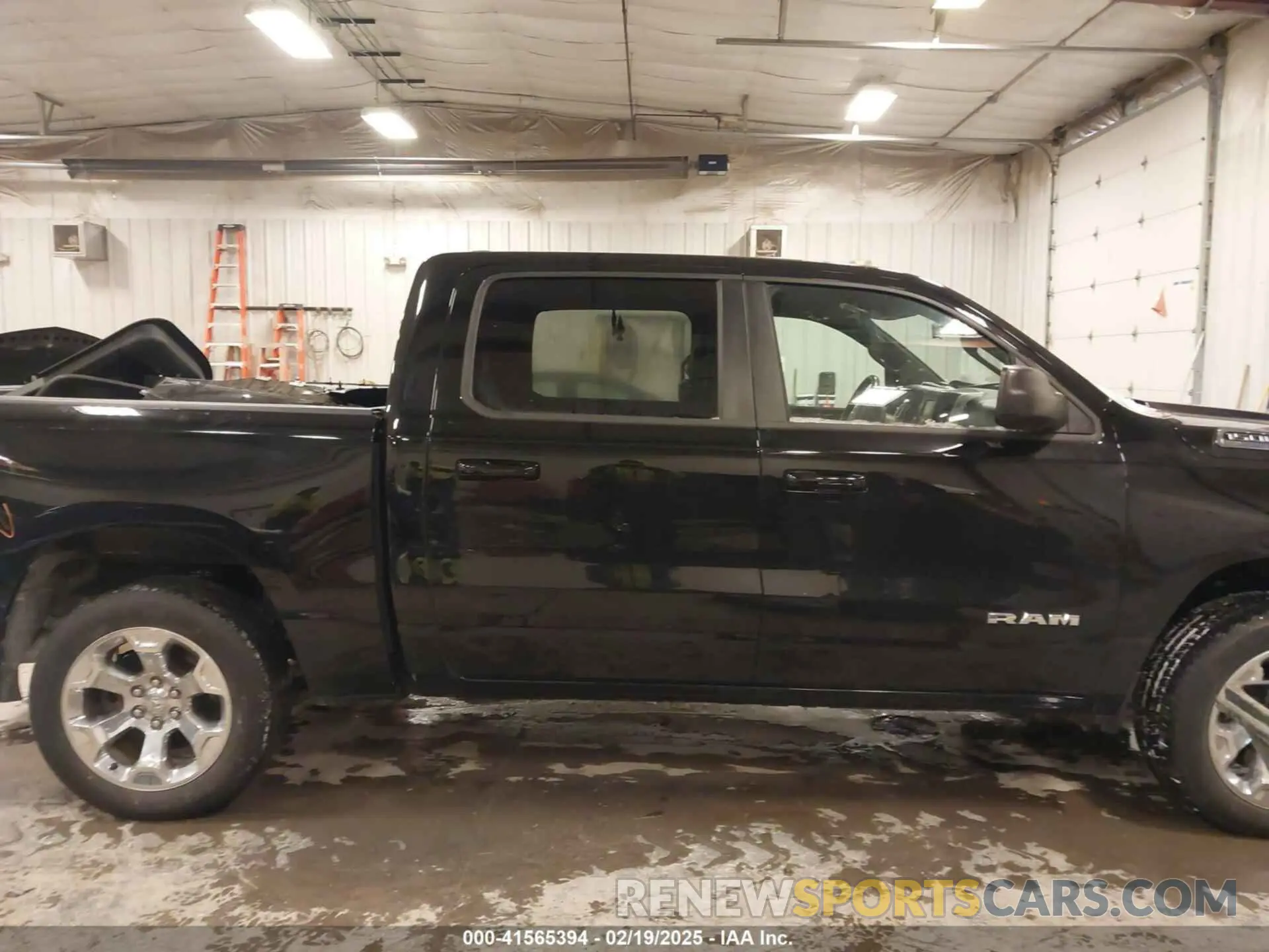 13 Photograph of a damaged car 1C6SRFFTXNN419008 RAM 1500 2022