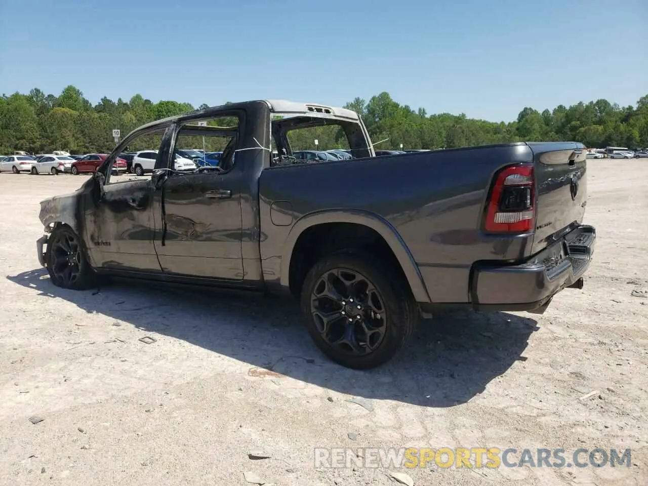 2 Photograph of a damaged car 1C6SRFHM3NN402332 RAM 1500 2022