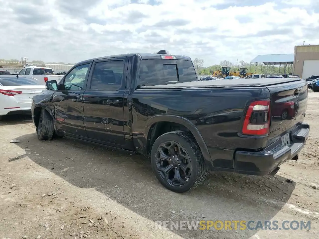 2 Photograph of a damaged car 1C6SRFHM8NN212672 RAM 1500 2022
