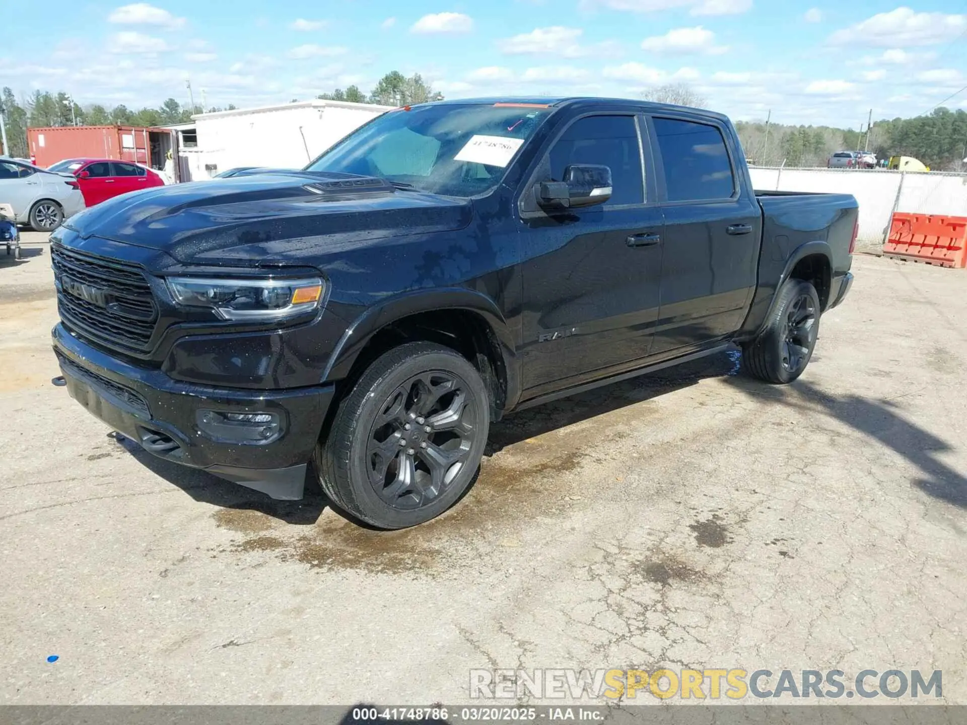 2 Photograph of a damaged car 1C6SRFHT8NN257733 RAM 1500 2022