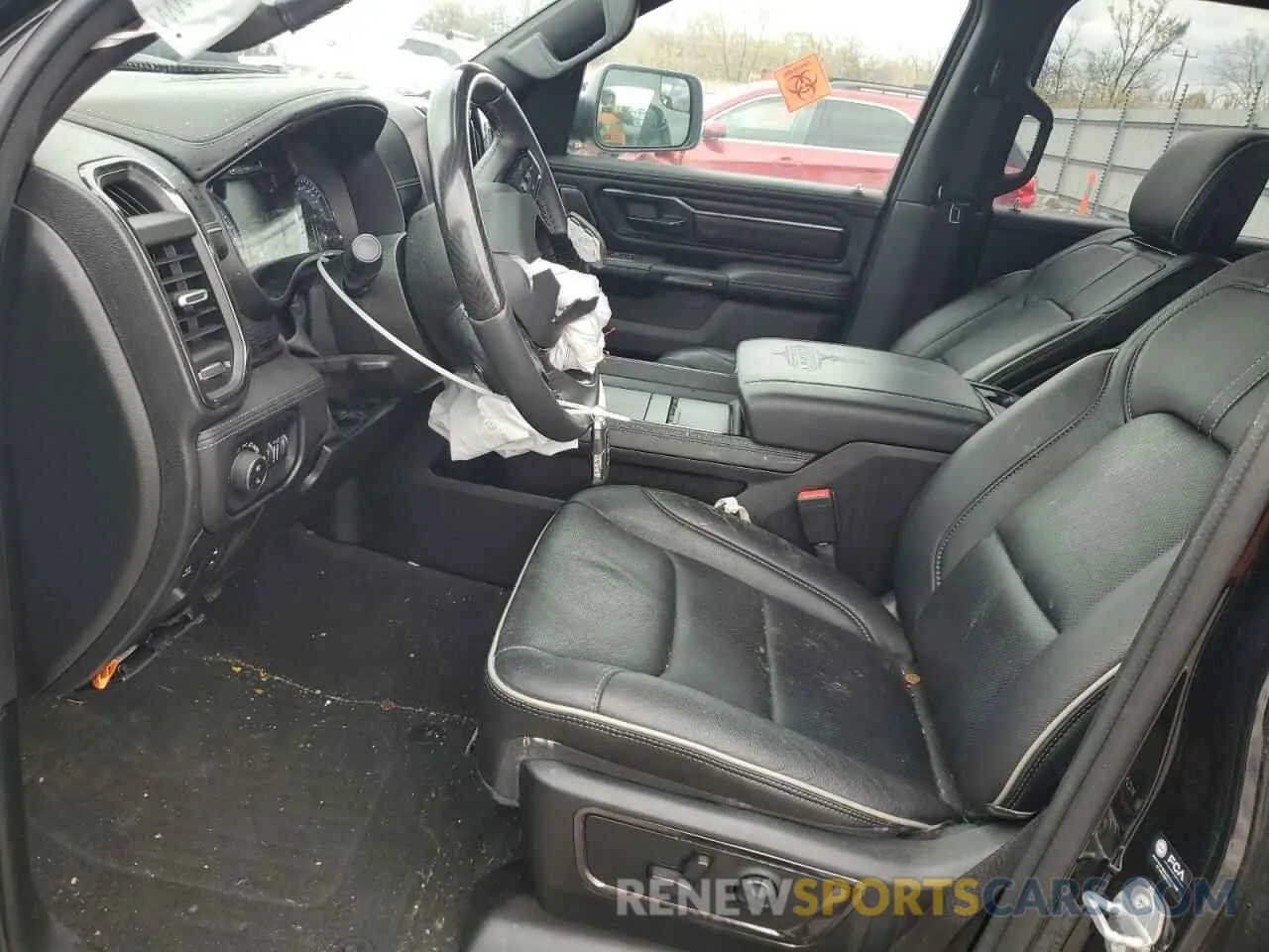 7 Photograph of a damaged car 1C6SRFHT8NN380674 RAM 1500 2022