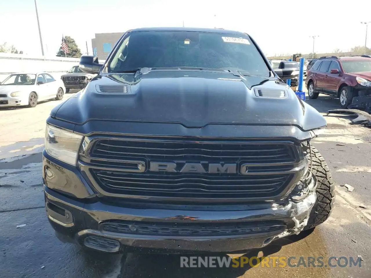 5 Photograph of a damaged car 1C6SRFJT1NN130851 RAM 1500 2022